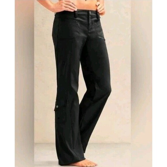 Athleta Dipper Pants Women's Black Low Rise Cargo Flare Hiking Outdoor Sizes 2 - Picture 10 of 10